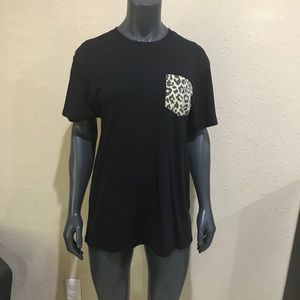 Vans cheetah pocket tee